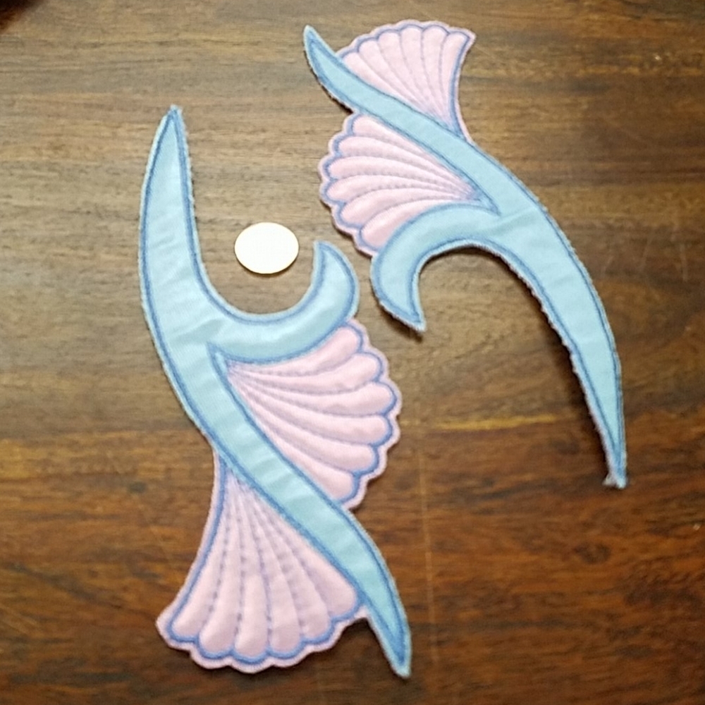 Vintage Applique aka Patch -
Set of 2
